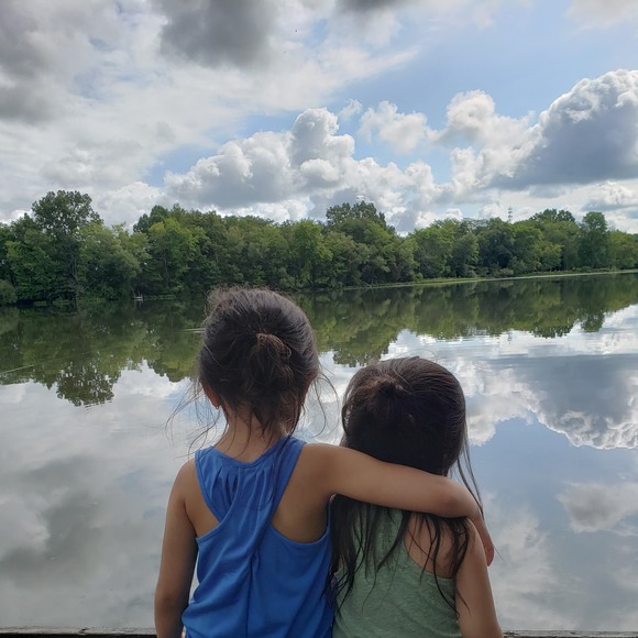 Meet your Posher, Kay - Picture 1 of 1